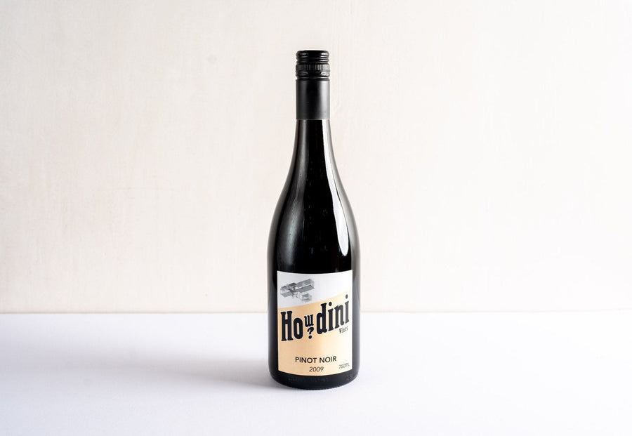 wineries pinot noir 2009 red wine bottle, front facing